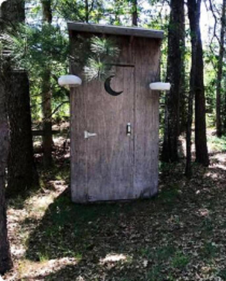 Royce'S Outpost Rustic Cabin Nearby Trails Mio Bagian luar foto